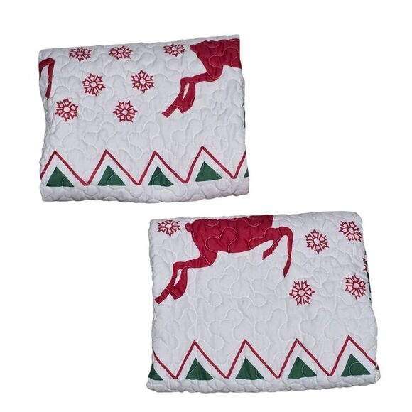 2 Christmas King Bed Pillow Shams - Picture 1 of 2